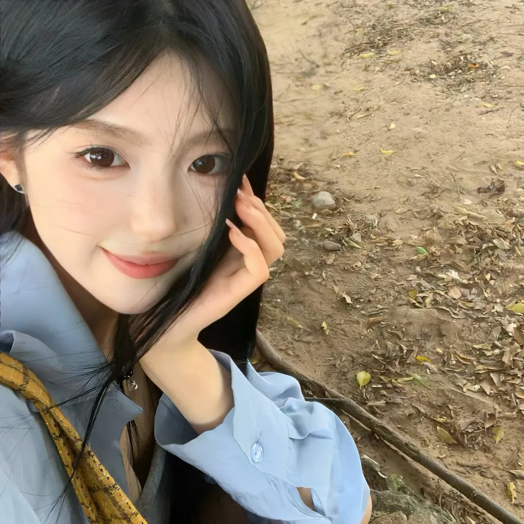 华颐:吞噬怪物的孩子
